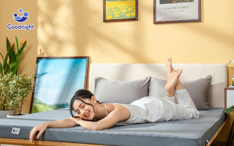 Đau lưng nằm nệm gì? 8 mẫu nệm tốt dành cho người đau lưng 7 Foam Massage Goodnight Osaka tạo cảm giác massage nhẹ nhàng cho cơ thể