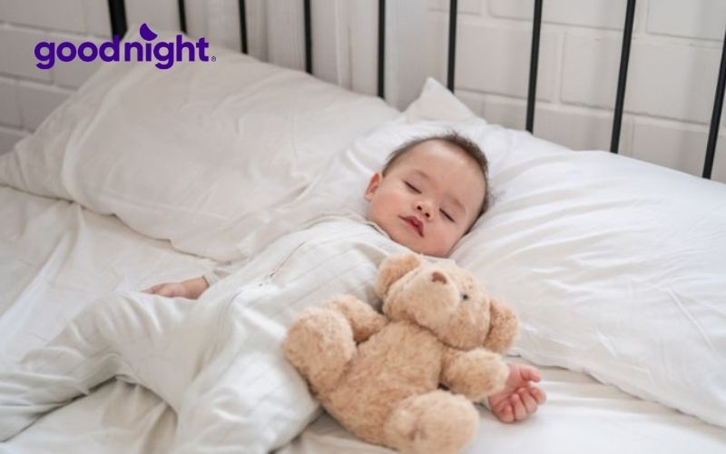 Bé nằm quá lâu tại một vị trí và một tư thế