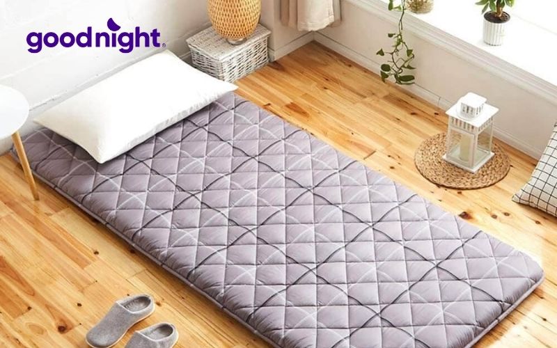 Top 7 mẫu nệm nằm đất chất lượng bạn không nên bỏ qua 9 Sử dụng đệm trải trực tiếp trên sàn giúp tiết kiệm chi phí