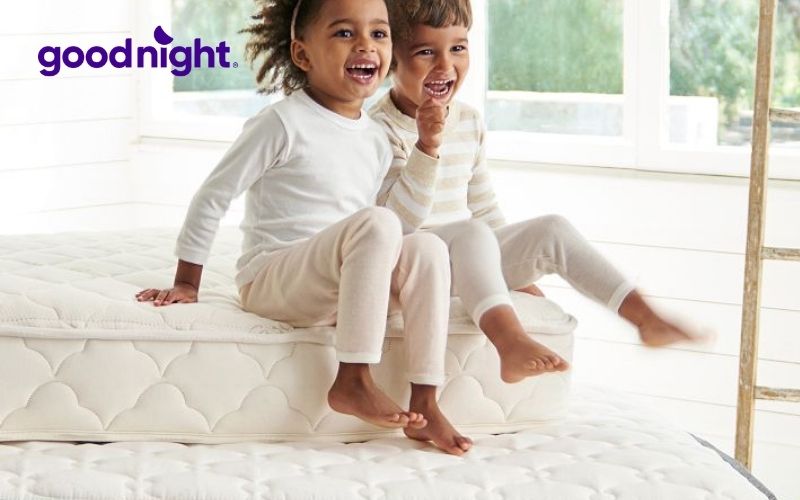 Top 7 mẫu nệm nằm đất chất lượng bạn không nên bỏ qua 10 An toàn với các gia đình có người già và trẻ nhỏ