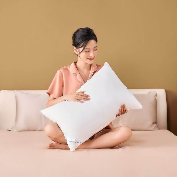 Gối lông vũ nhân tạo Goodnight Mochi siêu êm