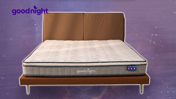 Nằm nệm lò xo đau lưng