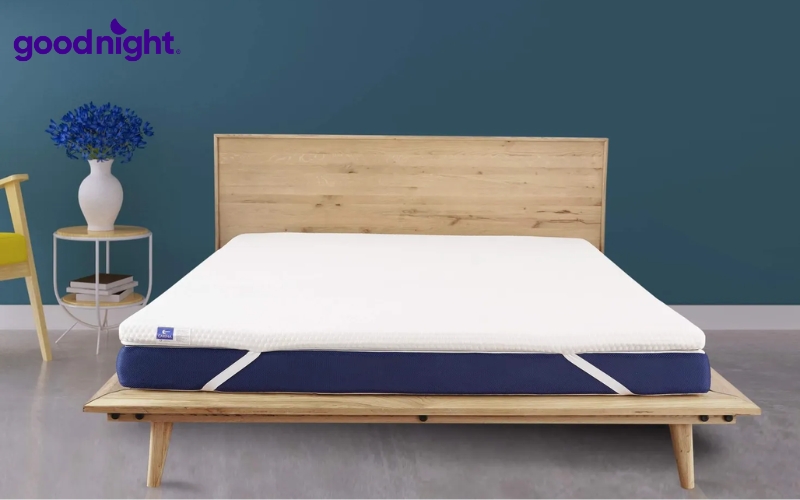 Nguyên nhân nằm nệm lò xo đau lưng & Cách khắc phục 6 Topper tạo thêm một lớp đệm mềm phía trên, giúp giảm áp lực lên các vùng