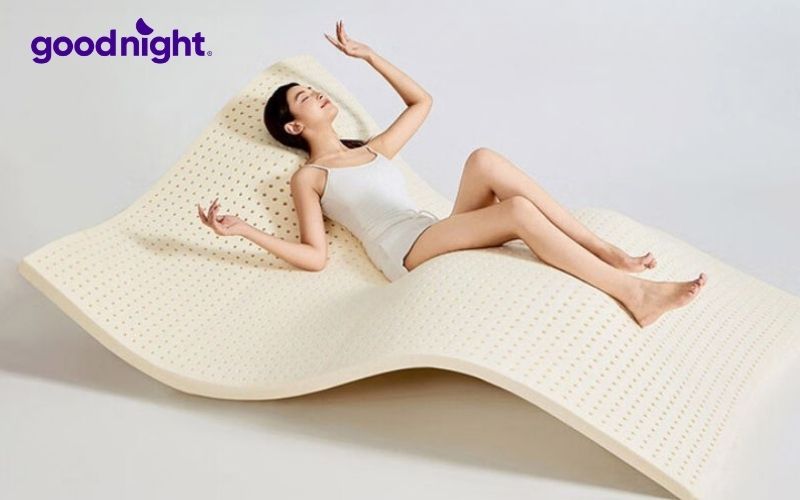 Nệm cao su tổng hợp là gì? Có nên mua không? 5 Đối tượng phù hợp sử dụng nệm cao su tổng hợp