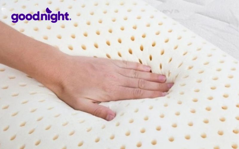 Nệm cao su là gì? Nệm cao su có tốt hay không? 3 Ưu điểm của nệm cao su là gì? - Đặc trưng của nệm cao su là độ đàn hồi cao