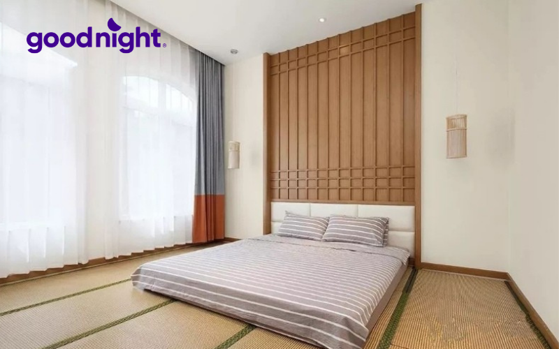 Đặt nệm dưới sàn nhà cần đảm bảo sàn nhà luôn sạch sẽ và khô ráo
