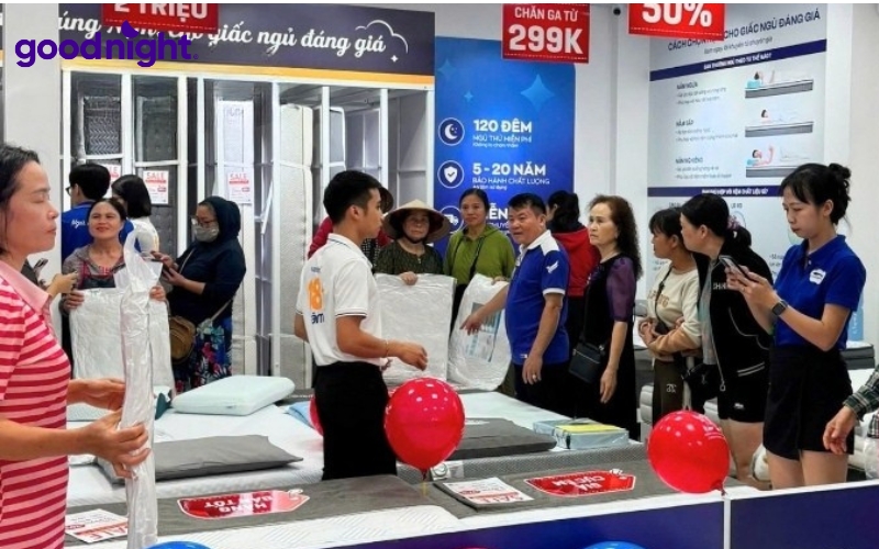 TOP 5 mẫu nệm lò xò dày 20cm đáng đầu tư năm 2026 9 Goodnight có quy trình giao hàng nhanh chóng, vận chuyển tận nơi và hỗ trợ lắp đặt