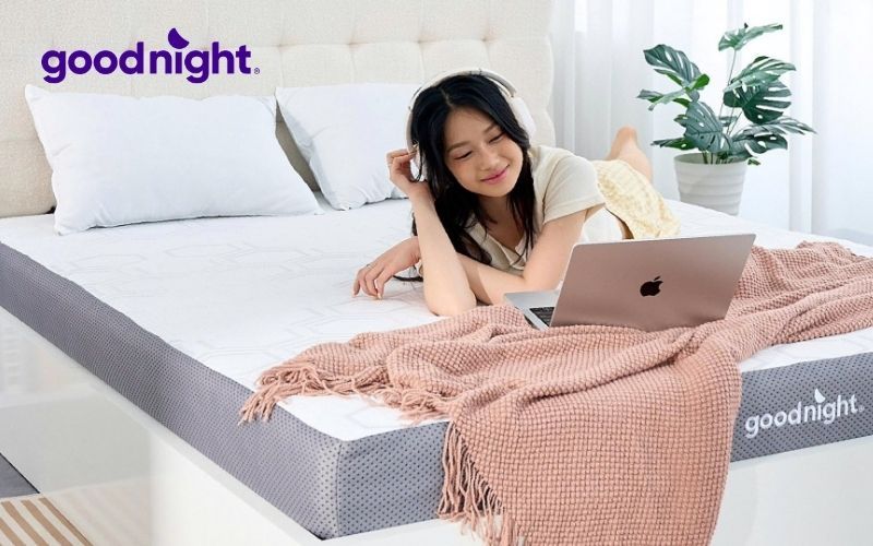 Review 8 mẫu nệm cho người thoát vị đĩa đệm tốt hiện nay 2 Người thoát vị đĩa đệm có nên nằm nệm không?