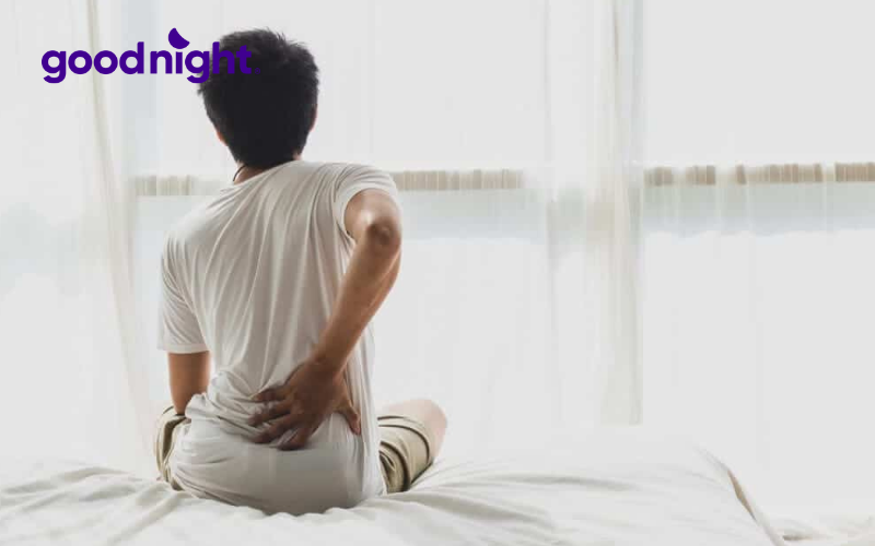 5 Nguyên nhân khiến bạn nằm nệm bị đau lưng và cách khắc phục hiệu quả 2 Chất liệu nệm không thoáng khí sẽ khiến bạn bị nóng lưng khi nằm