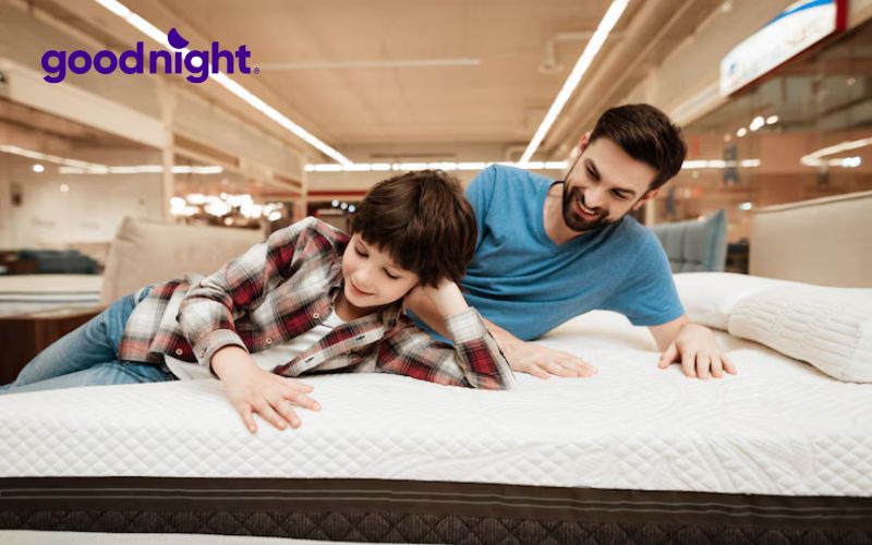 Việc nằm thử trực tiếp sẽ giúp bạn đưa ra quyết định đúng đắn