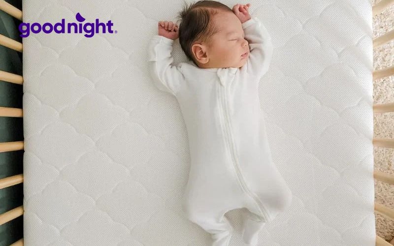 Cách chọn nệm cho bé sơ sinh & TOP 5 mẫu nệm giúp ngủ ngon 6 Cha mẹ nên ưu tiên các mẫu nệm có áo nệm tháo rời, dễ giặt và nhanh khô