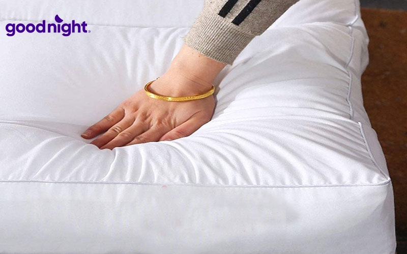 Top 10+ mẫu nệm mềm chất lượng được nhiều người yêu thích 2 Nệm mềm là dòng nệm có khả năng ôm sát đường cong tự nhiên của cơ thể