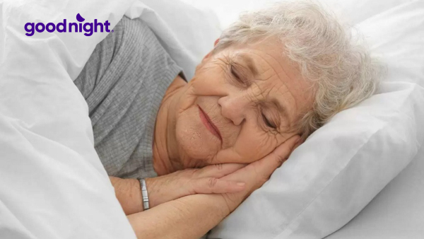 Hướng dẫn cách chọn và sử dụng gối cao su non cho người lớn tuổi