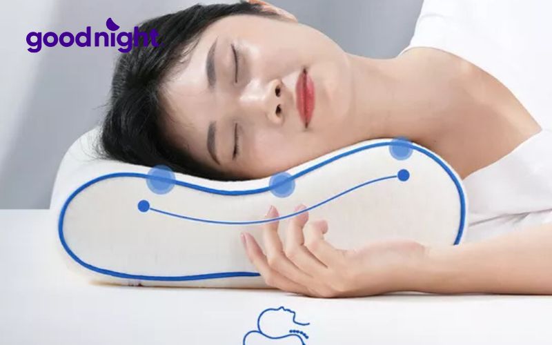 Top 10 mẫu gối cho người thoát vị đĩa đệm cổ giúp ngủ ngon 17 Gối foam Comfo Sofy là gối cho người thoát vị đĩa đệm cổ với khả năng ôm sát cổ, gáy, hỗ trợ giảm nhức mỏi hiệu quả