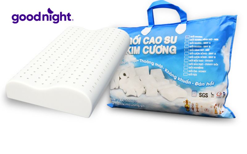 Top 10 mẫu gối cho người thoát vị đĩa đệm cổ giúp ngủ ngon 18 Gối cao su Kim Cương Siny A được đánh giá cao về khả năng hỗ trợ phục hồi và bảo vệ sức khỏe xương cổ