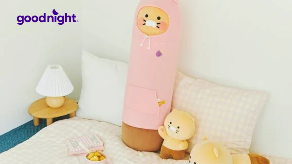 Gối ôm dài là gì? Gối ôm dài 1m2, 1m5 và 2m dành cho ai?