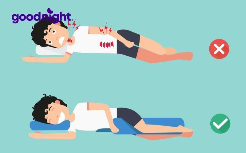 5 Nguyên nhân nằm nệm foam bị đau lưng? Cách khắc phục? 5 Nếu bạn ngủ nghiêng, đặt một chiếc gối kẹp giữa 2 chân để giảm đau lưng
