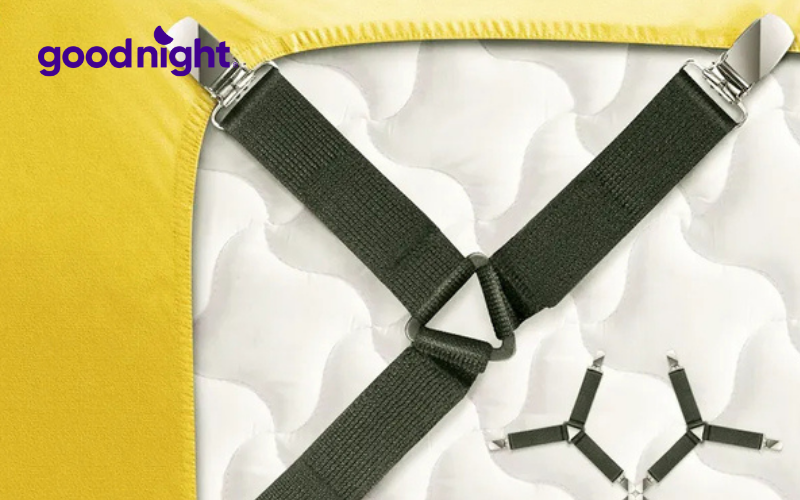 Hướng dẫn cách trải ga giường không bị nhăn và các lỗi cần tránh 3 Dây chun chống trượt cho ga trải giường