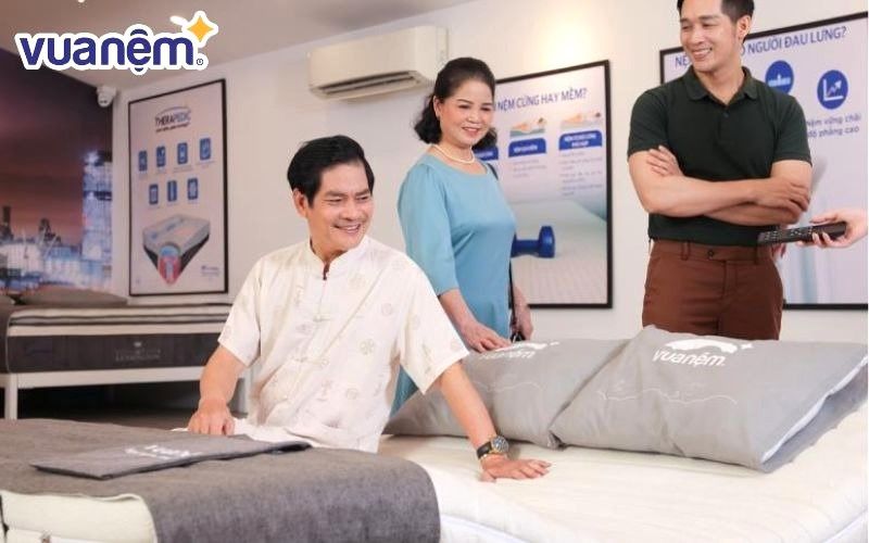 Người tiêu dùng nói gì về việc mua đệm ở Vua Nệm? 7 Những lưu ý quan trọng khi mua sắm đệm ở Vua Nệm