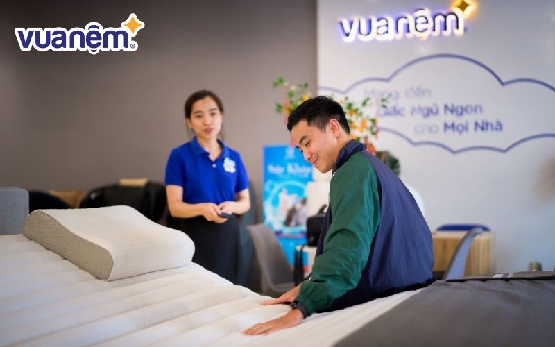 Trả góp Vua Nệm giúp bạn sở hữu nệm tốt mà không cần trả ngay 100% 4 Trả góp Vua Nệm giúp khách hàng sở hữu các sản phẩm chăm sóc giấc ngủ chất lượng cao