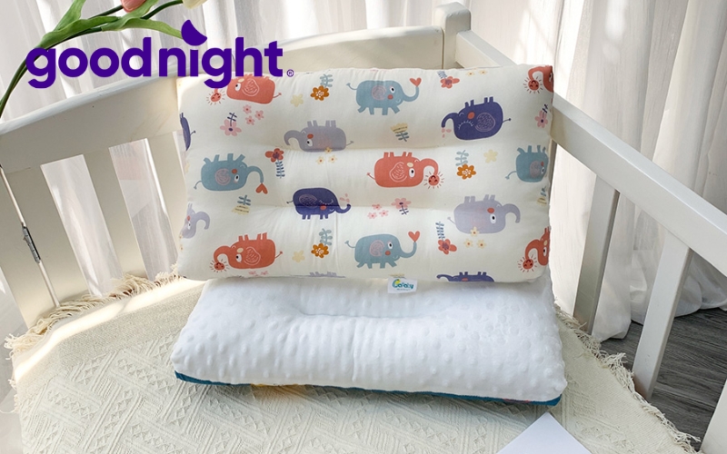 Top 9 mẫu gối cho bé 1 tuổi êm ái, an toàn, thoáng mát 3 Gối cho trẻ 1 tuổi thoáng khí 3D KuKu KU2086