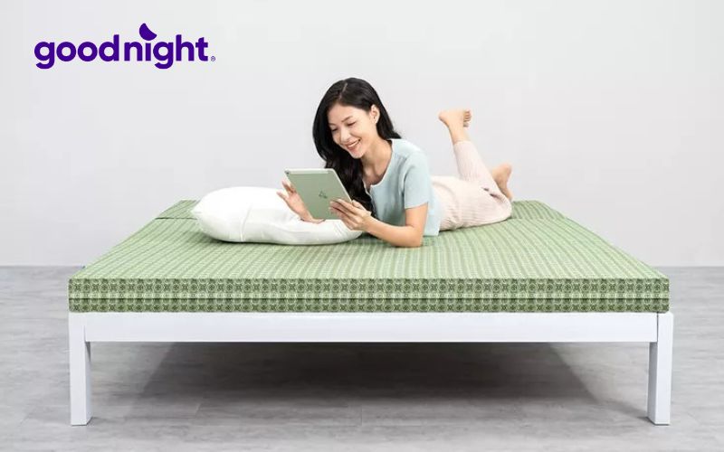 Thử nệm trực tiếp trước khi mua để đưa ra quyết định đúng đắn