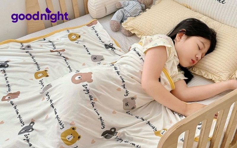Gợi ý 10 mẹo dân gian giúp trẻ ngủ sâu giấc mẹ nên biết 6 Đảm bảo giữ ấm vùng bụng để bé ngủ sâu giấc