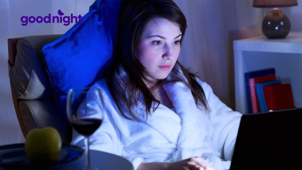 Ngủ muộn có tác hại gì? Cải thiện thói quen ngủ muộn như nào?