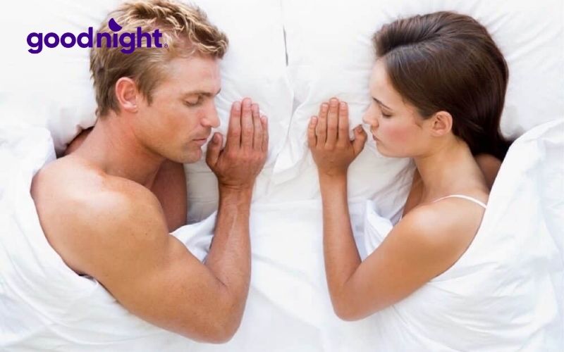 Tư thế ngủ mặt đối mặt