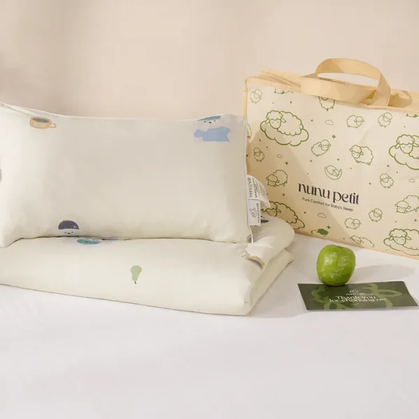Gối bông Nunu Petit Ice Bear